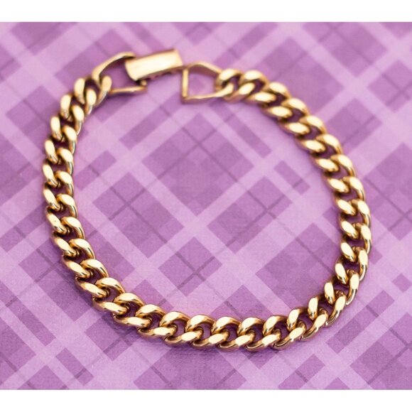 Vintage Curb Chain Style Gold Tone Bracelet 7 1/2 inch by Avon - V9 - Picture 2 of 3